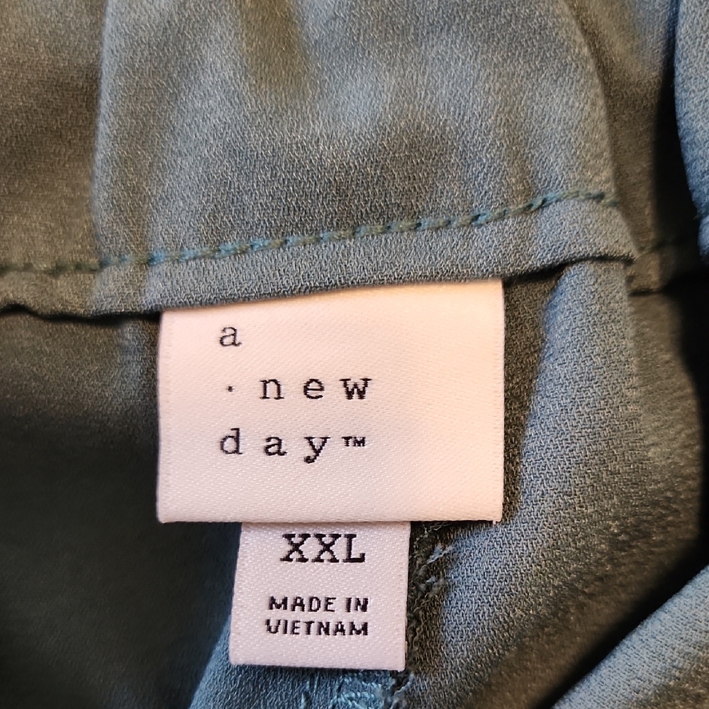 A New Day High Waist Teal Shorts with Bow. - Picture 9 of 9
